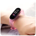 Reloj Transparente Kawai