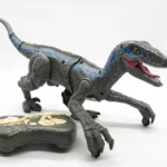 Velociraptor Con Control Remoto (2026)